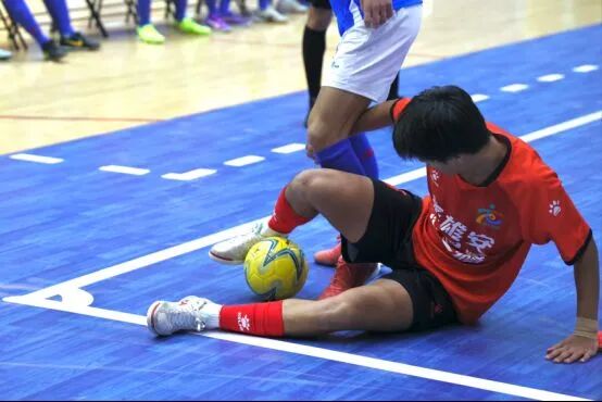 开元棋牌-劲爆比拼！赛场上风云突变，双方擦出火花的简单介绍